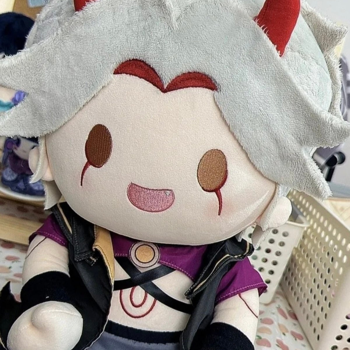 Smile House Plush OFFICIAL
Smile House Plush Genshin Impact Arataki Itto Staring Eyes 40CM Plush Doll